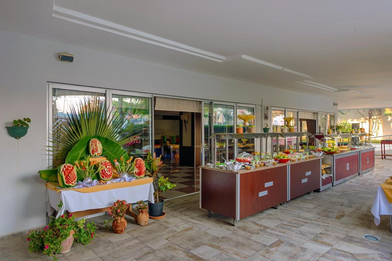 Risus Hotel סייד מראה חיצוני תמונה