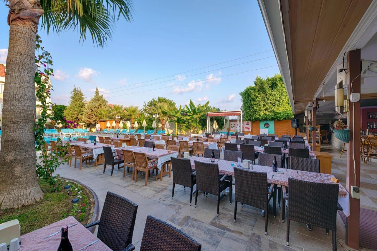 Risus Hotel סייד מראה חיצוני תמונה