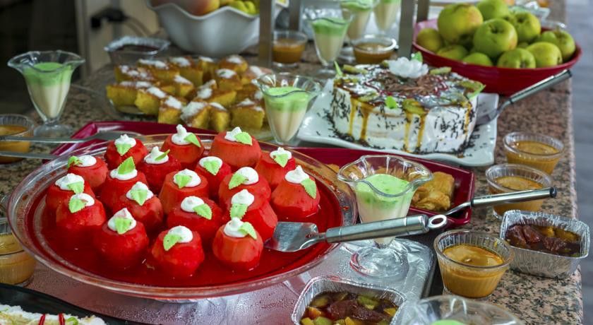 Risus Hotel סייד מראה חיצוני תמונה